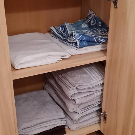 Entire 4pax , Sea View, Pool