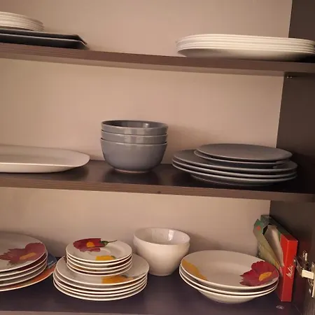 Entire 4pax , Sea View, Pool Apartment Ravda